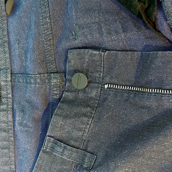 Kenneth Cole pants. Blk/Gray size 30w 32inseam. Pictures provided for guide - Picture 9 of 12